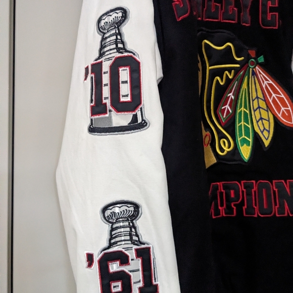 Chicago Blackhawks 4 Time Stanley Cup Varsity Jacket - Picture 6 of 8